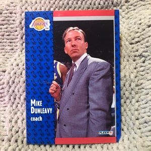 MINT CONDITION MIKE DUNLEAVY 1991 FLEER BASEBALL CARD